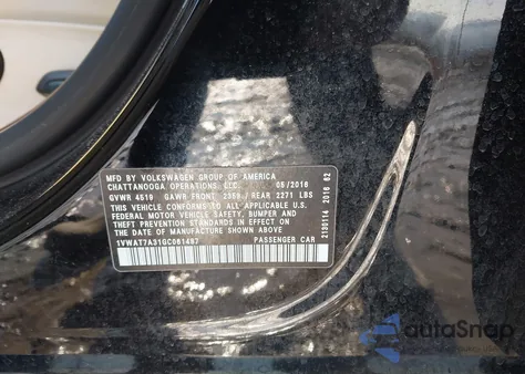 2016 Volkswagen Passat z USA, uszkodzony, nr VIN 1VWAT7A31GC061487